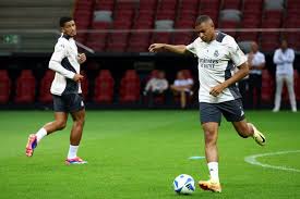 凭借扎实的 凭借扎实的